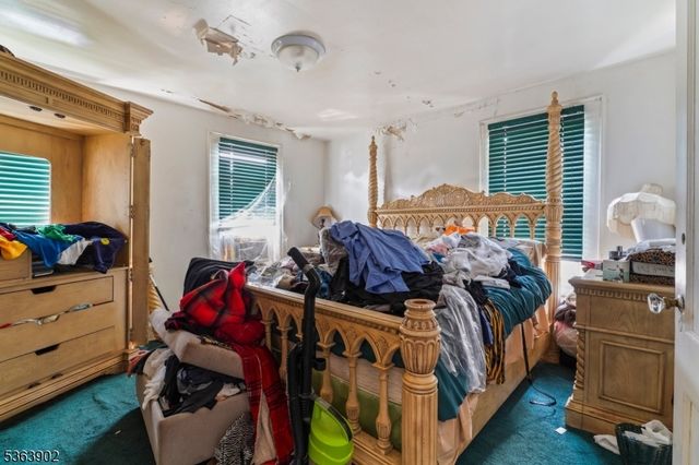 21 Eastern Pkwy, Newark City, NJ 07106