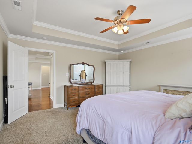 104 Ivy Darlene Drive, New Market, AL 35761