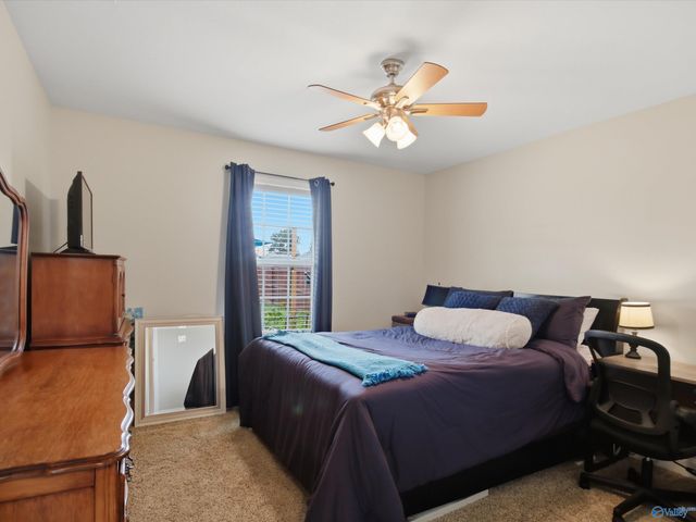 104 Ivy Darlene Drive, New Market, AL 35761