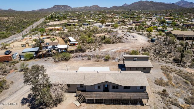 48451 N 27TH Avenue, New River, AZ 85087