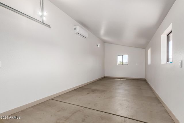 48451 N 27TH Avenue, New River, AZ 85087