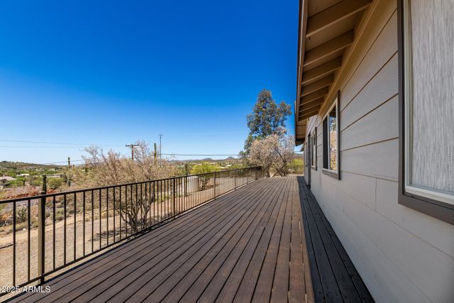 48451 N 27TH Avenue, New River, AZ 85087