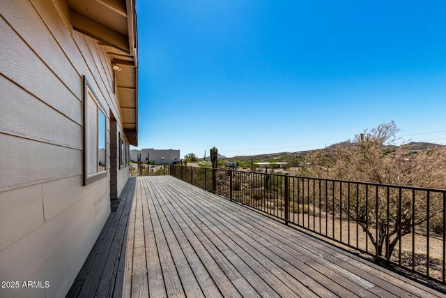 48451 N 27TH Avenue, New River, AZ 85087
