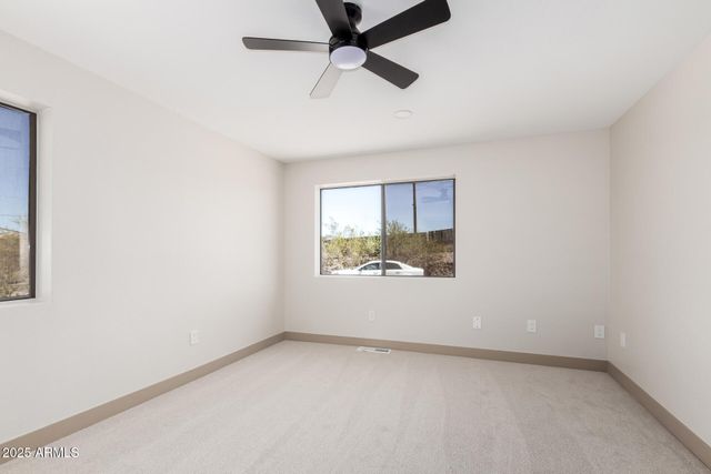 48451 N 27TH Avenue, New River, AZ 85087