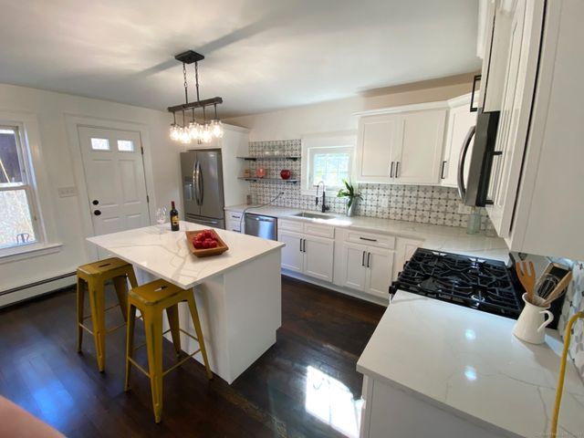 166 Sawmill Road, West Haven, CT 06516