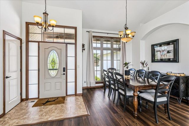 1315 S City View Cir, Wichita, KS 67235