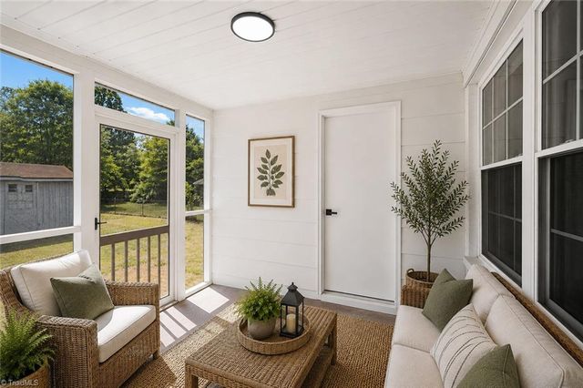 309 Hillside Drive, Lexington, NC 27295