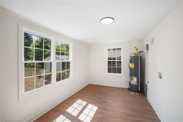 309 Hillside Drive, Lexington, NC 27295