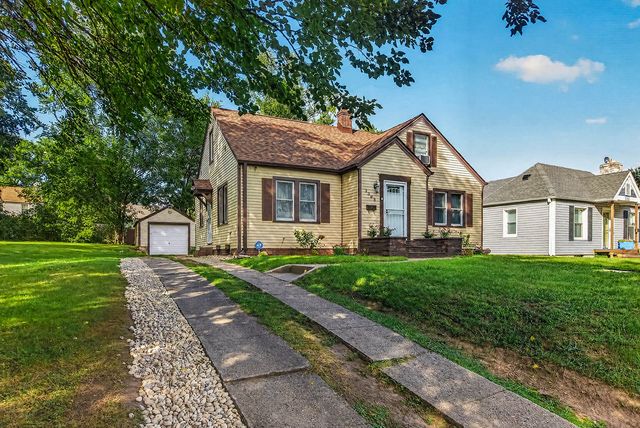 3308 California Road, Rockford, IL 61108