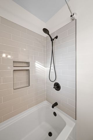 1934 Pinehurst Dr, Nashville, TN 37216