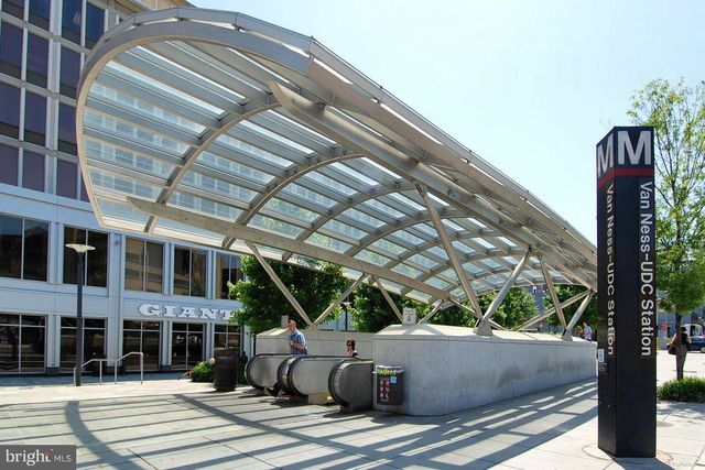 3750 39TH ST NW #C147, Washington, DC 20016