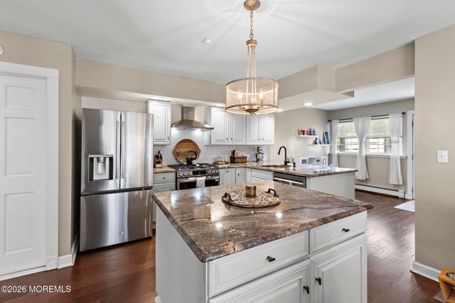 38 Leonard Avenue, Atlantic Highlands, NJ 07716