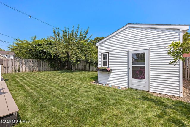 38 Leonard Avenue, Atlantic Highlands, NJ 07716