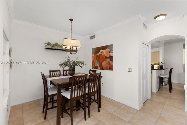 6142 NW 115th Pl 324, Doral, FL 33178