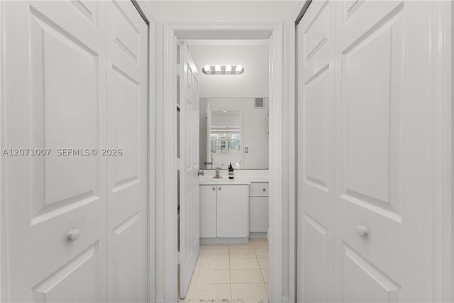 6142 NW 115th Pl 324, Doral, FL 33178