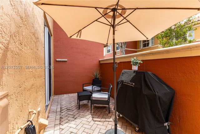 6142 NW 115th Pl 324, Doral, FL 33178