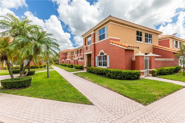 6142 NW 115th Pl 324, Doral, FL 33178
