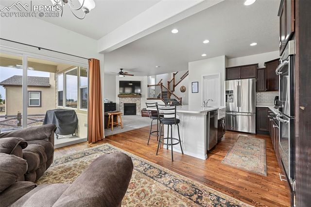 7055 Jagged Rock Circle, Colorado Springs, CO 80927