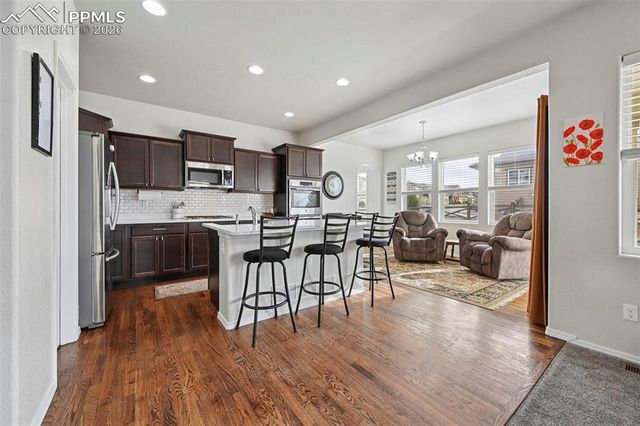 7055 Jagged Rock Circle, Colorado Springs, CO 80927