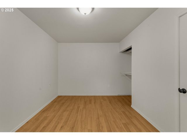 3063 Se 112TH Ave, Portland, OR 97266