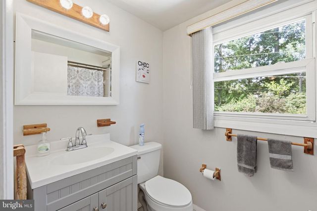 4113 WAKEFIELD LN, Bowie, MD 20715