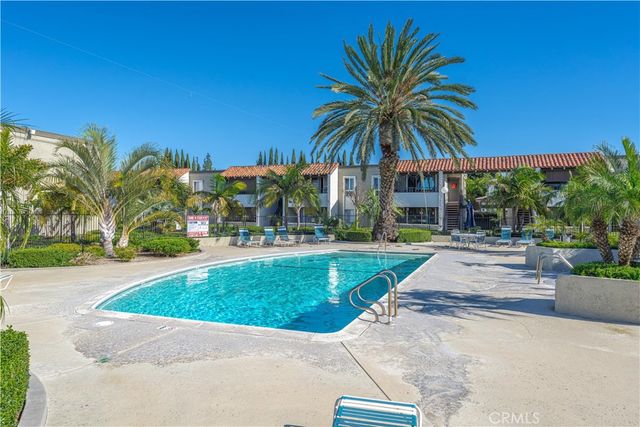 17090 San Bruno 17, Fountain Valley, CA 92708