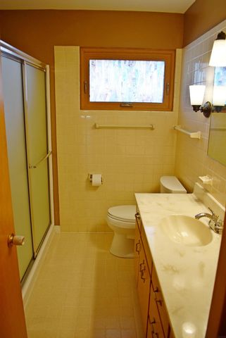 814 Ash Street, Osage, IA 50461