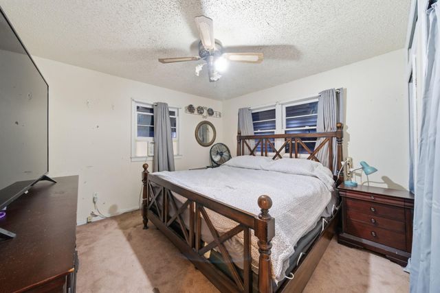 402 Bluebonnet Drive, La Marque, TX 77568