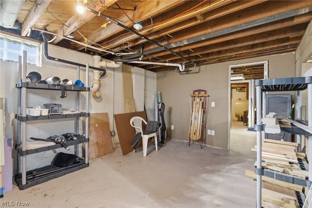 2380 Igleheart Road, Akron, OH 44312