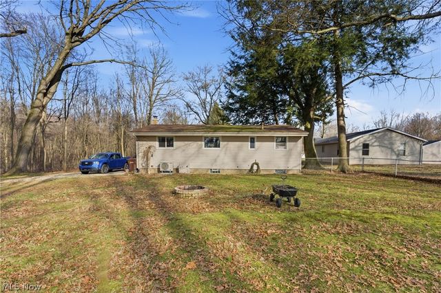 2380 Igleheart Road, Akron, OH 44312