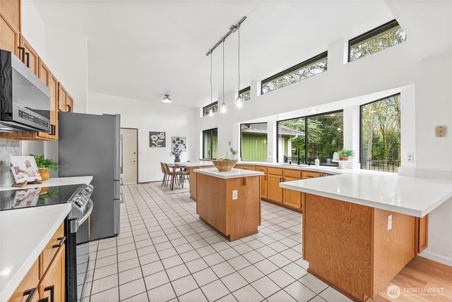 23939 SE 186th Street, Maple Valley, WA 98038