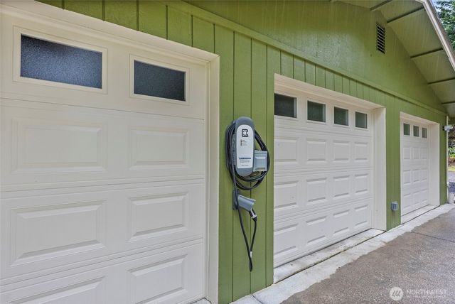 23939 SE 186th Street, Maple Valley, WA 98038