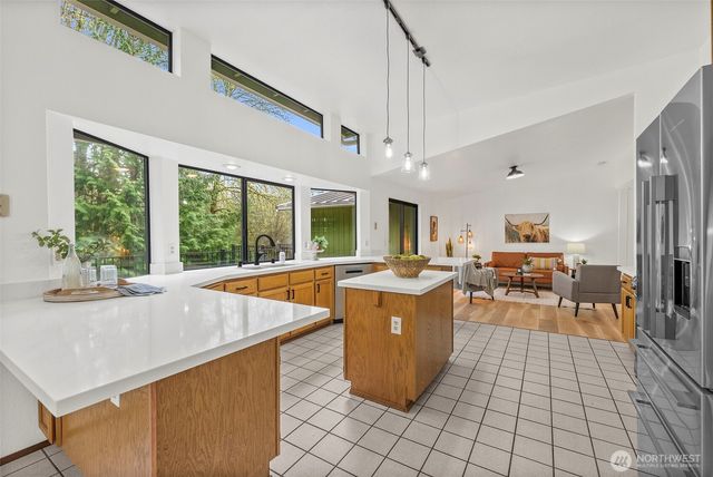 23939 SE 186th Street, Maple Valley, WA 98038