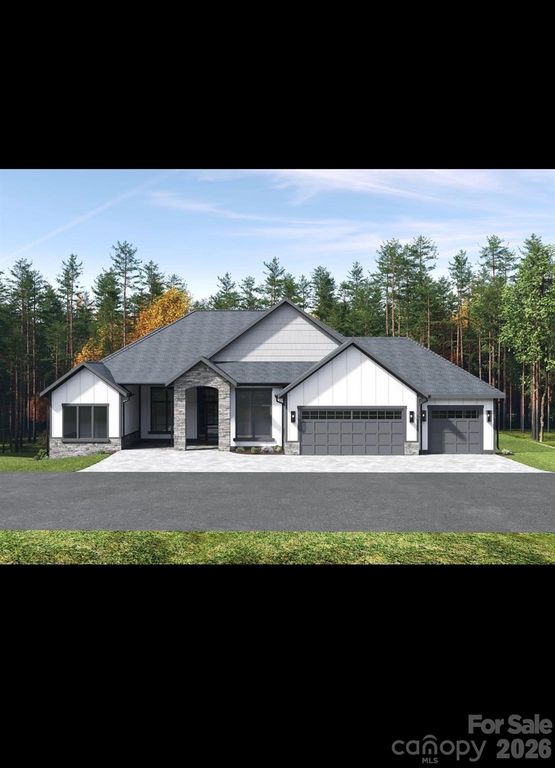 246 Turkey Ridge Road, Fletcher, NC 28732