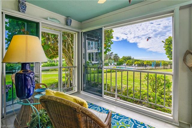 2701 Gulf Shore BLVD N 5, Naples, FL 34103