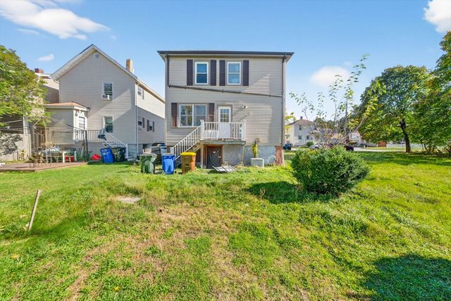 125 Carl St, Fall River, MA 02721