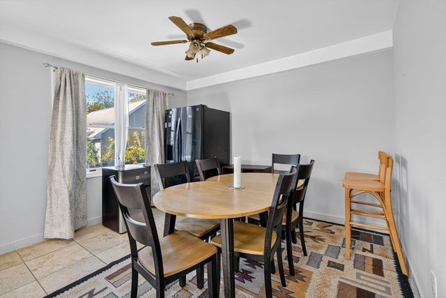 125 Carl St, Fall River, MA 02721