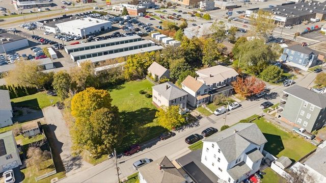 125 Carl St, Fall River, MA 02721