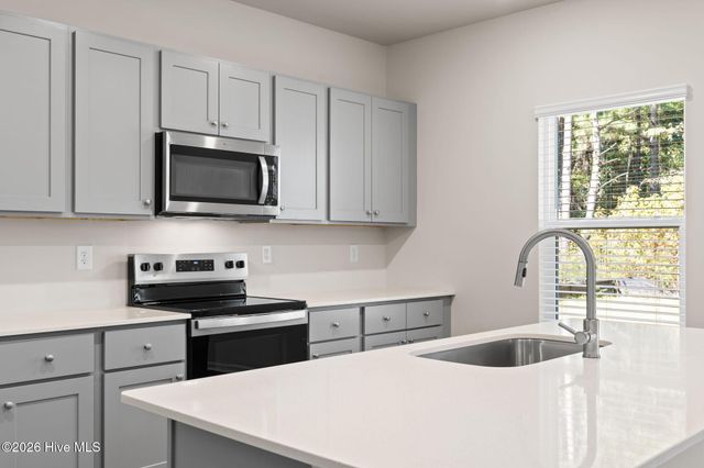 211 Keira Lane NW, Supply, NC 28462