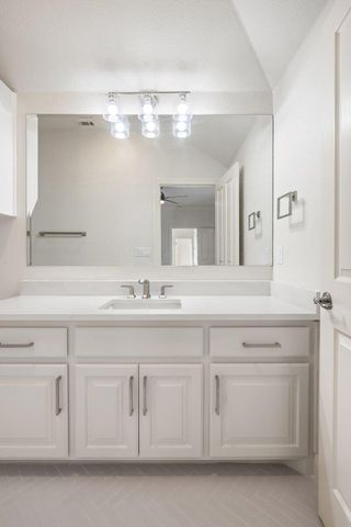 7738 Sandia LOOP, Austin, TX 78735