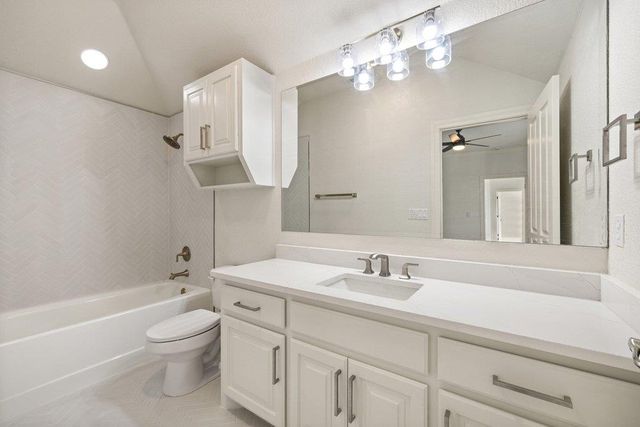 7738 Sandia LOOP, Austin, TX 78735