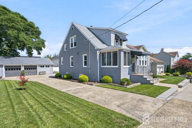 10 Krumb Street, Sayreville, NJ 08872