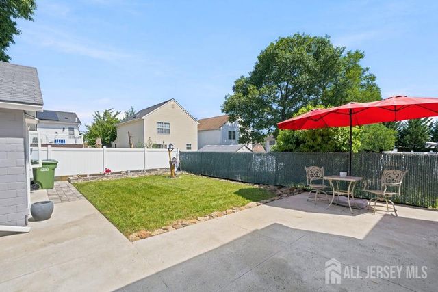 10 Krumb Street, Sayreville, NJ 08872