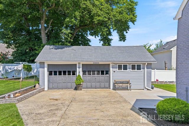 10 Krumb Street, Sayreville, NJ 08872
