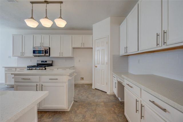 16464 Beewood Glen Drive, Sugar Land, TX 77498