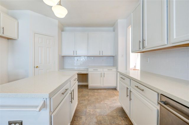 16464 Beewood Glen Drive, Sugar Land, TX 77498