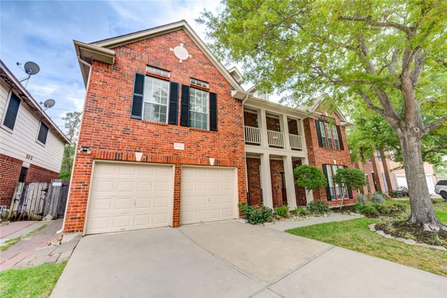 16464 Beewood Glen Drive, Sugar Land, TX 77498