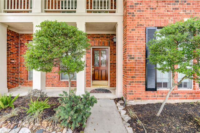 16464 Beewood Glen Drive, Sugar Land, TX 77498