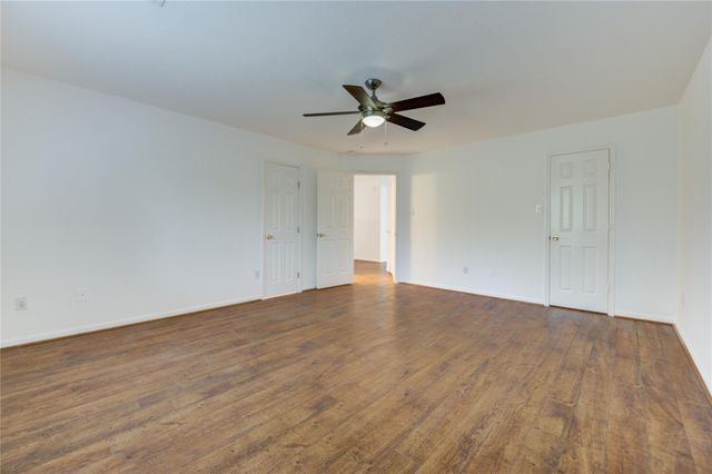 16464 Beewood Glen Drive, Sugar Land, TX 77498