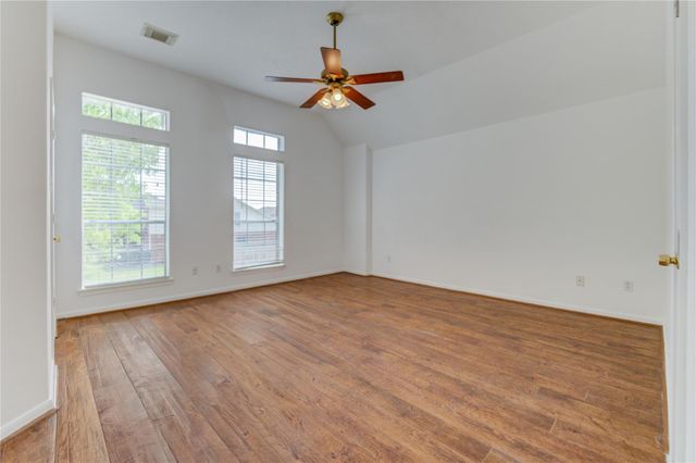 16464 Beewood Glen Drive, Sugar Land, TX 77498